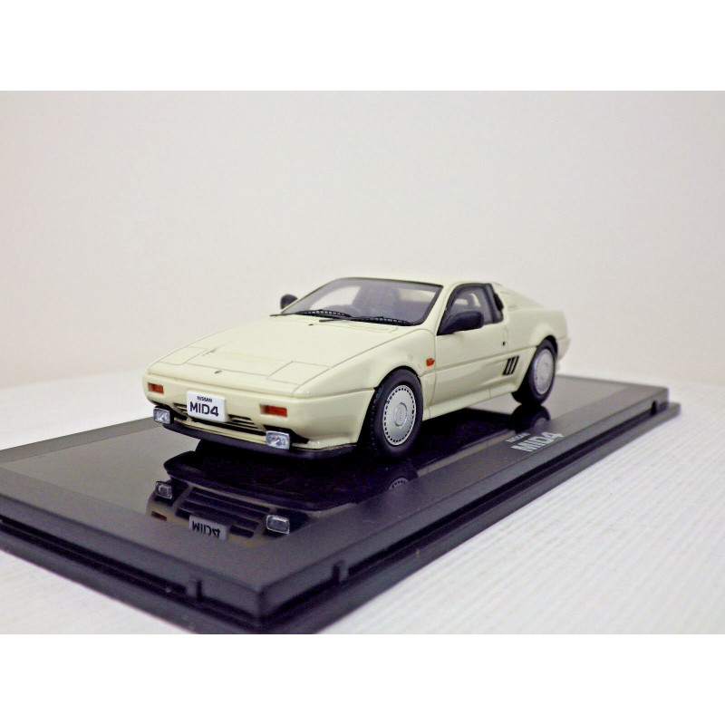 Nissan MID 4