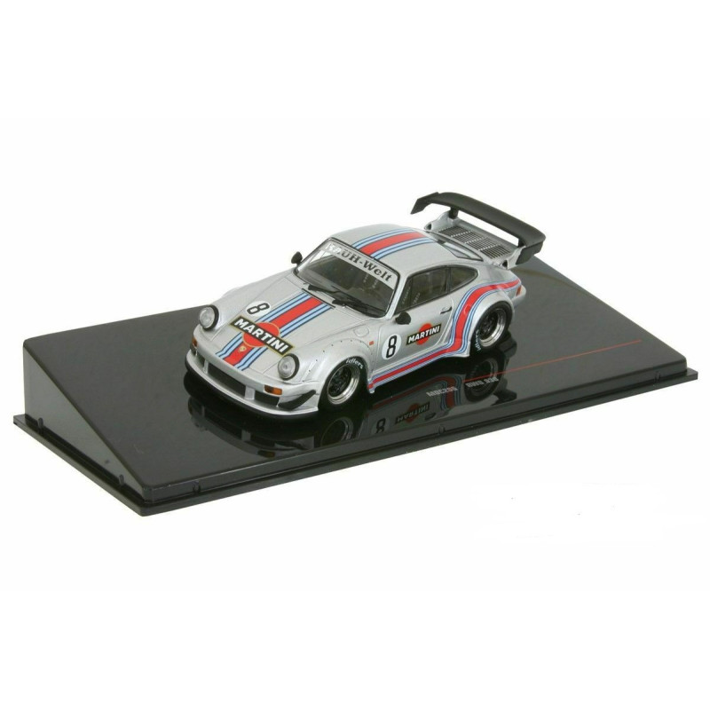 Porsche 930 RWB "Martini"